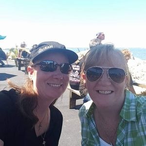 Meet your Posher, Jenine